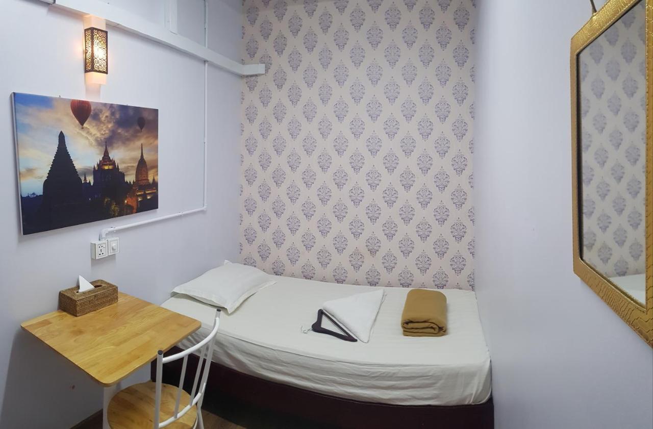 Hostel He-O Янгон Екстер'єр фото